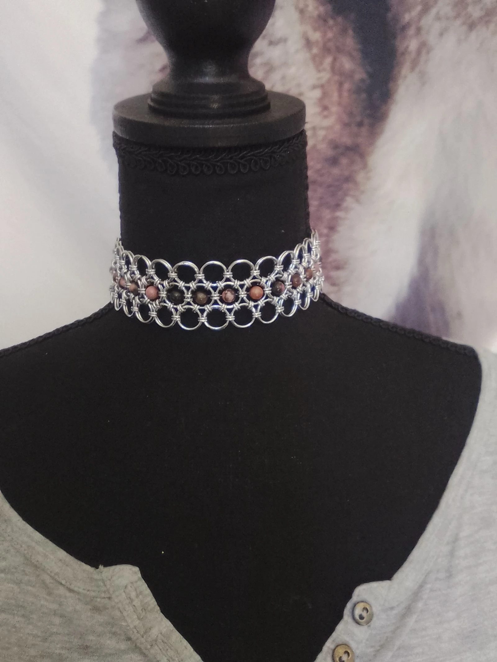 Collier choker chainmail japonais et pierres naturelles